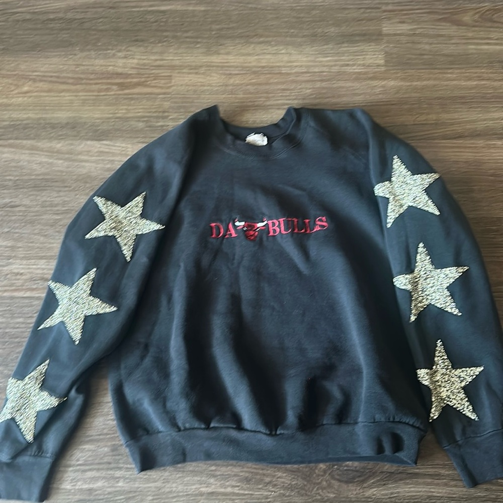 FURST OF KIND VINTAGE CHICAGO BULLS SWEATSHIRT
